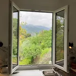 Vento Largo, Casa Marina * 벤티밀리아