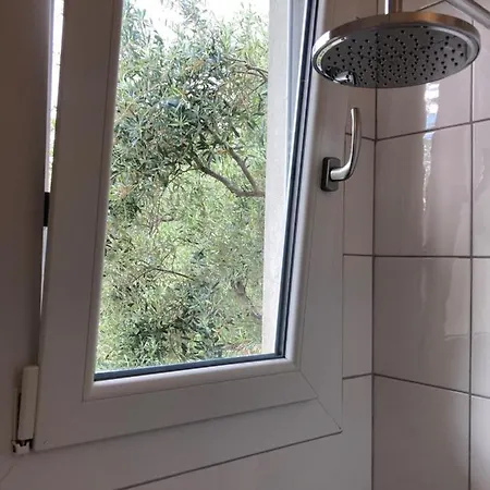 Vento Largo, Casa Marina Nyaraló