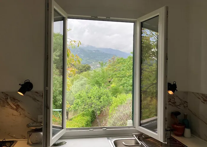 Vento Largo, Casa Marina * Ventimiglia